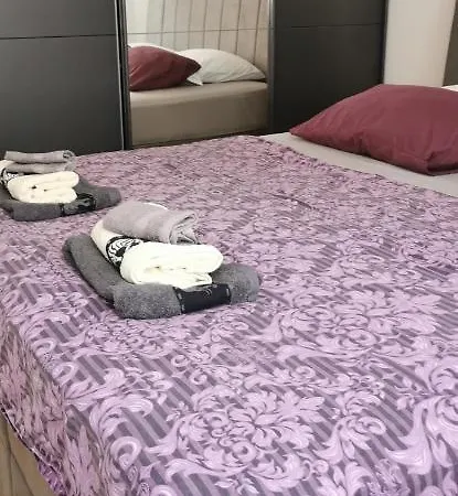 Apartman Jakov Podstrana * 珀德垂那